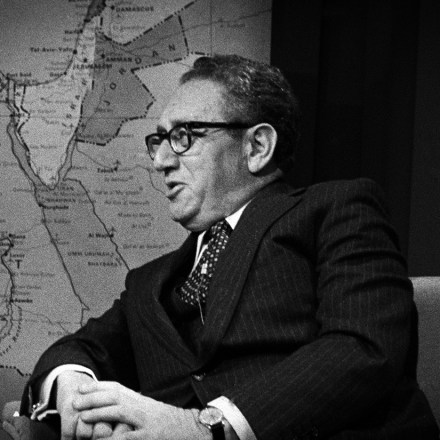 NBC NEWS -- "Sadat's Visit to Israel: Henry Kissinger & Edwin Newman Discussion" -- Aired 1977 -- Pictured: (l-r) NBC News' Edwin Newman, former U.S. Secretary of State Henry Kissinger -- Photo by: NBC Newswire